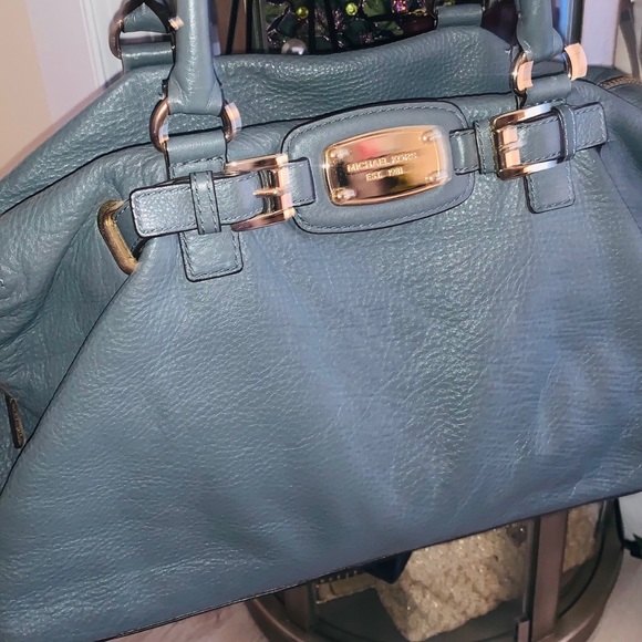 Michael Korda leather bag - Picture 1 of 6